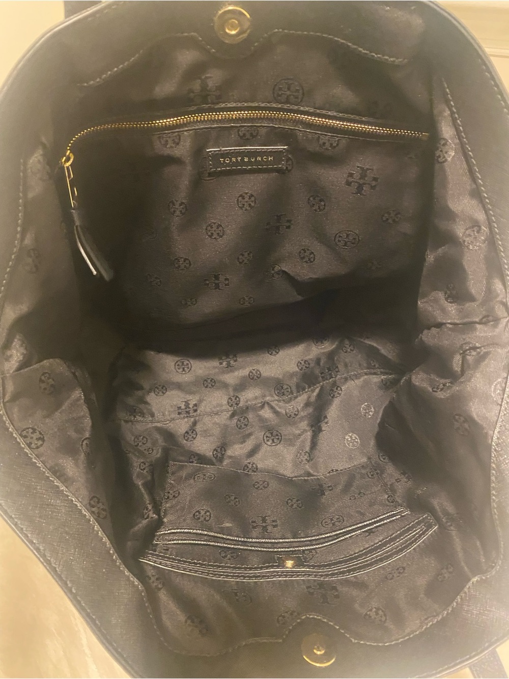 Tory Burch EUC Black Nylon Logo Tote - Picture 14 of 16